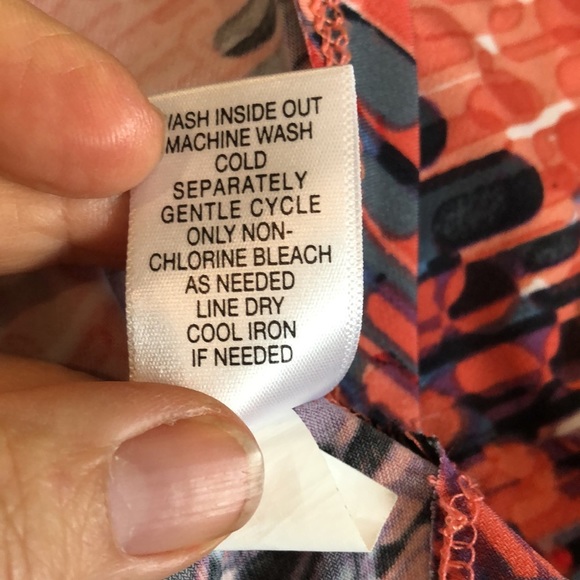 Simply Vera Women’s Dress Sleeveless Mini Fitted V Neck/Back Pleated Skirt - Picture 6 of 7